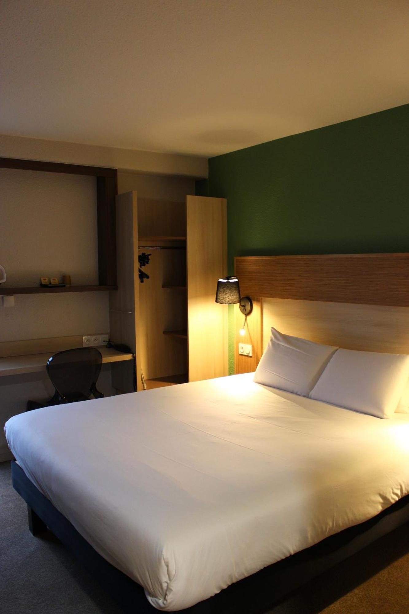 Greet Hotel Dijon Sud Longvic Eksteriør billede