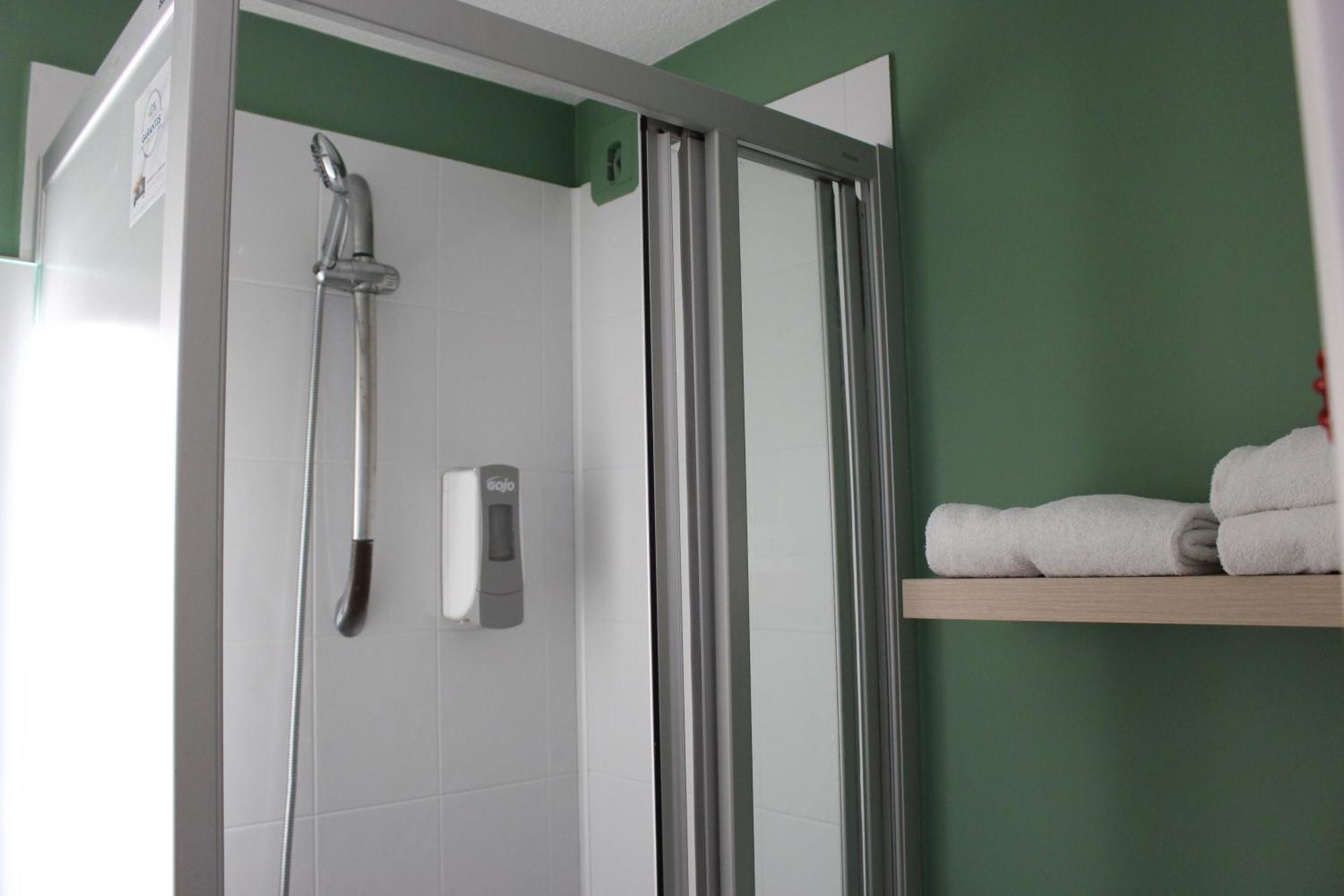 Greet Hotel Dijon Sud Longvic Eksteriør billede