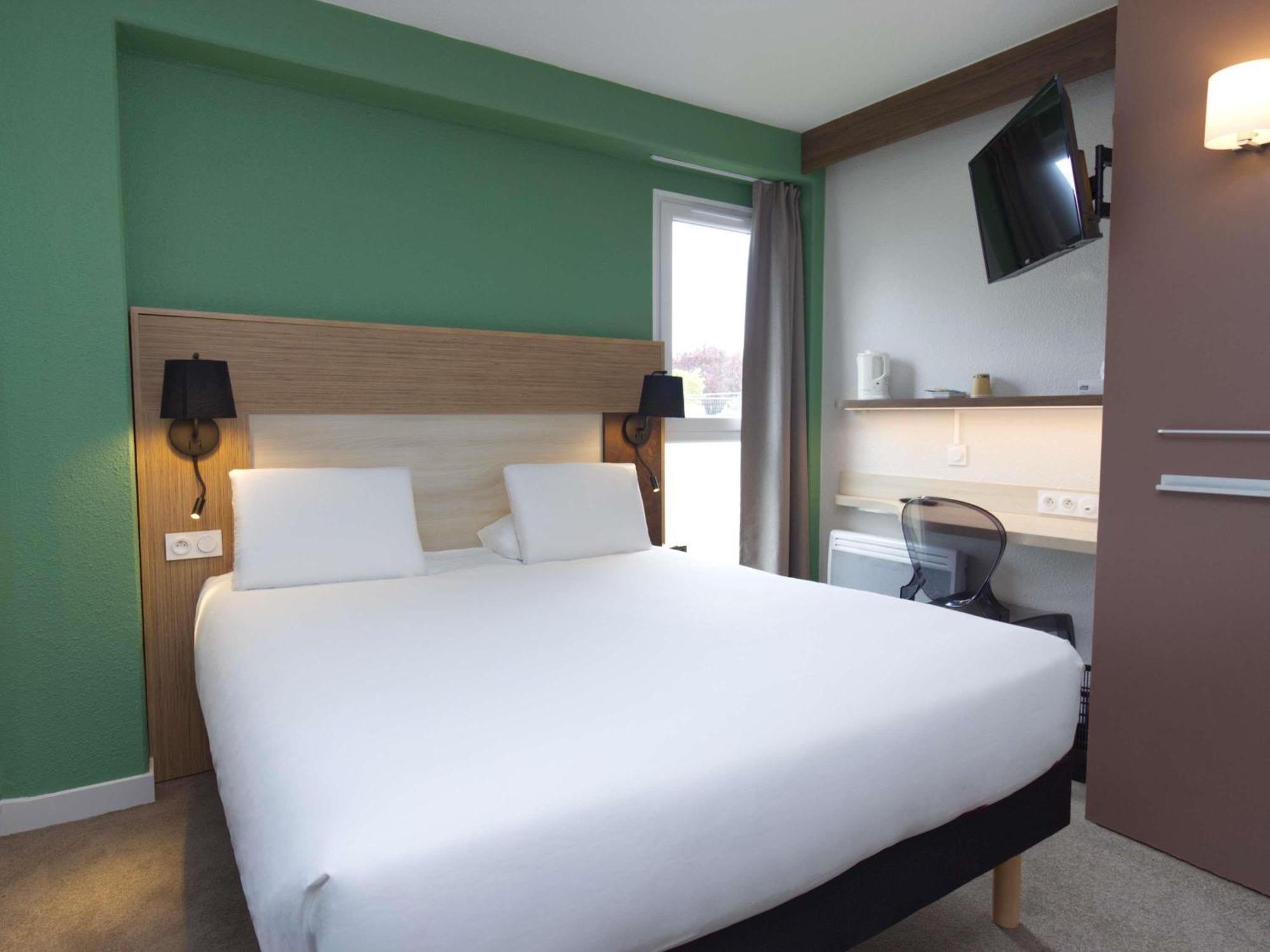 Greet Hotel Dijon Sud Longvic Eksteriør billede